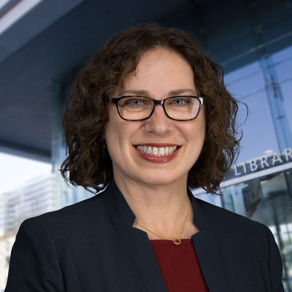 Photo of Sandra Hirsh